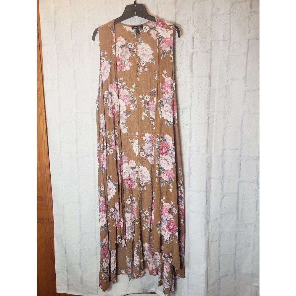 TORRID Long Lightweight Open Front Floral Vest 1X